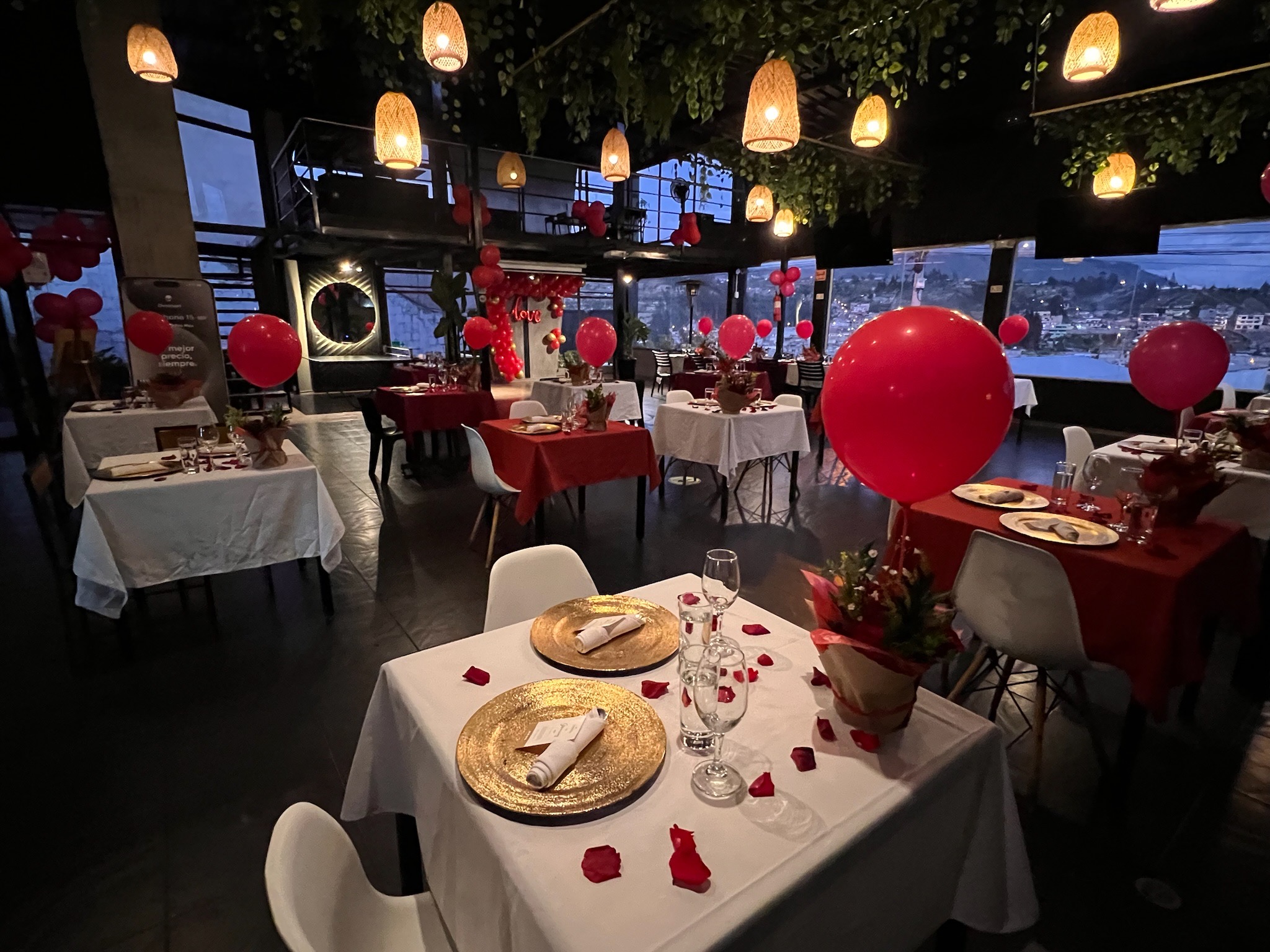Cena romántica Terraza Latacunga